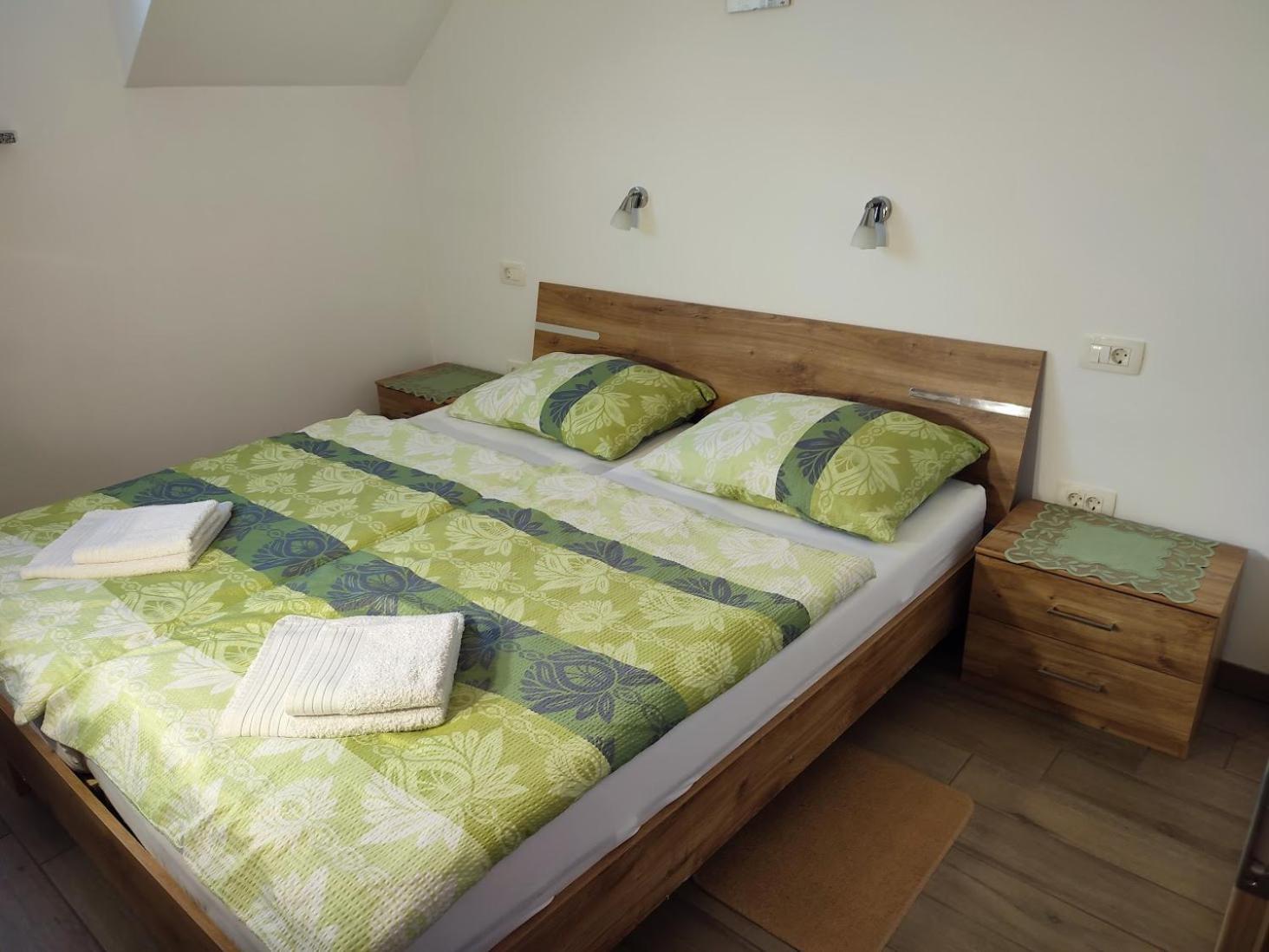 Apartments And Wellness Jelovca Radovljica Exteriér fotografie