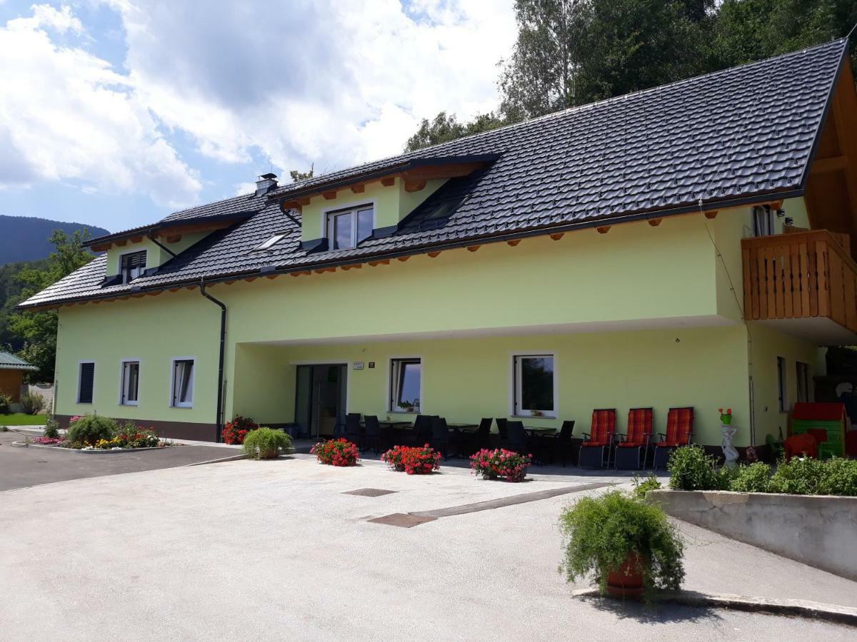 Apartments And Wellness Jelovca Radovljica Exteriér fotografie